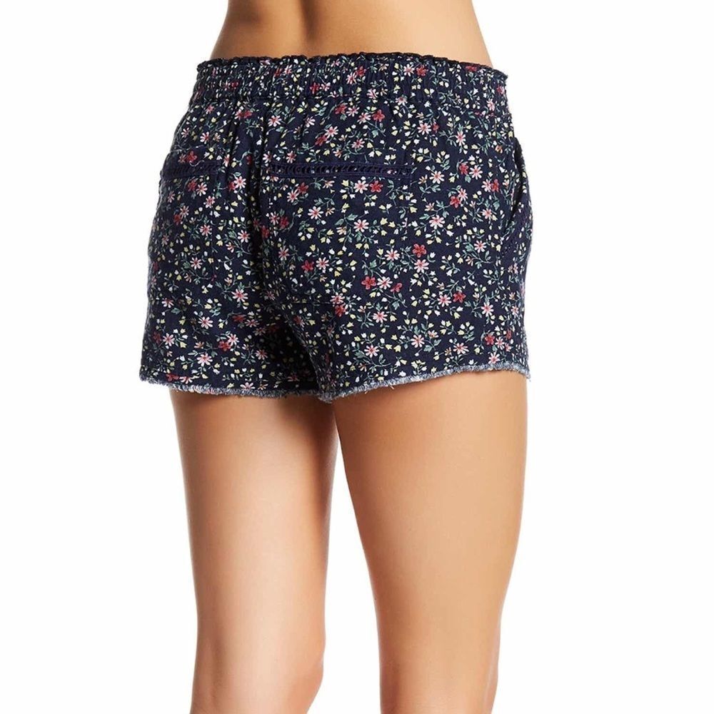 Jolt Relaxed Floral Tie Short Size 28 (Juniors 7) - Picture 2 of 10